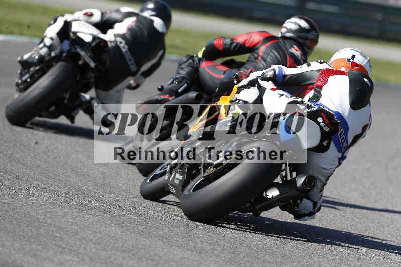 /43 08.08.2025 Discover the Bike ADR/Race 3 rot/968